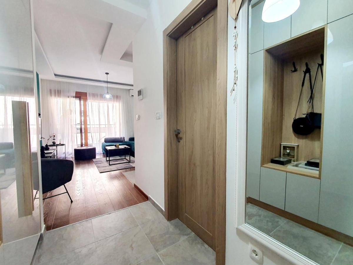 Apartman Ana Lux بودغوريتْسا المظهر الخارجي الصورة